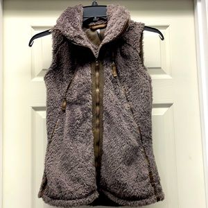 Women’s Kuhl Vest